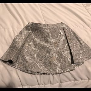 Girls Gymboree holiday skirt